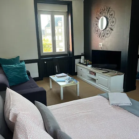 Maison De Avec Jardin Clos Des Matignon Granville